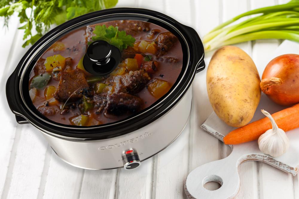 Courant 7 Quart Oval Slow Cooker - Stainless Steel ITEM # ZR - CSC-7025ST - Image 3